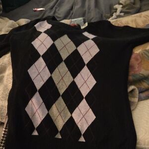 Womens Vneck Light Sweater With Plaid Size Small.